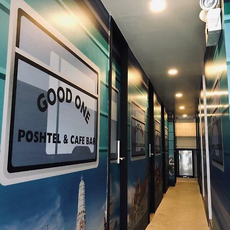 Good One Poshtel & Cafe Bar Banguecoque Exterior foto