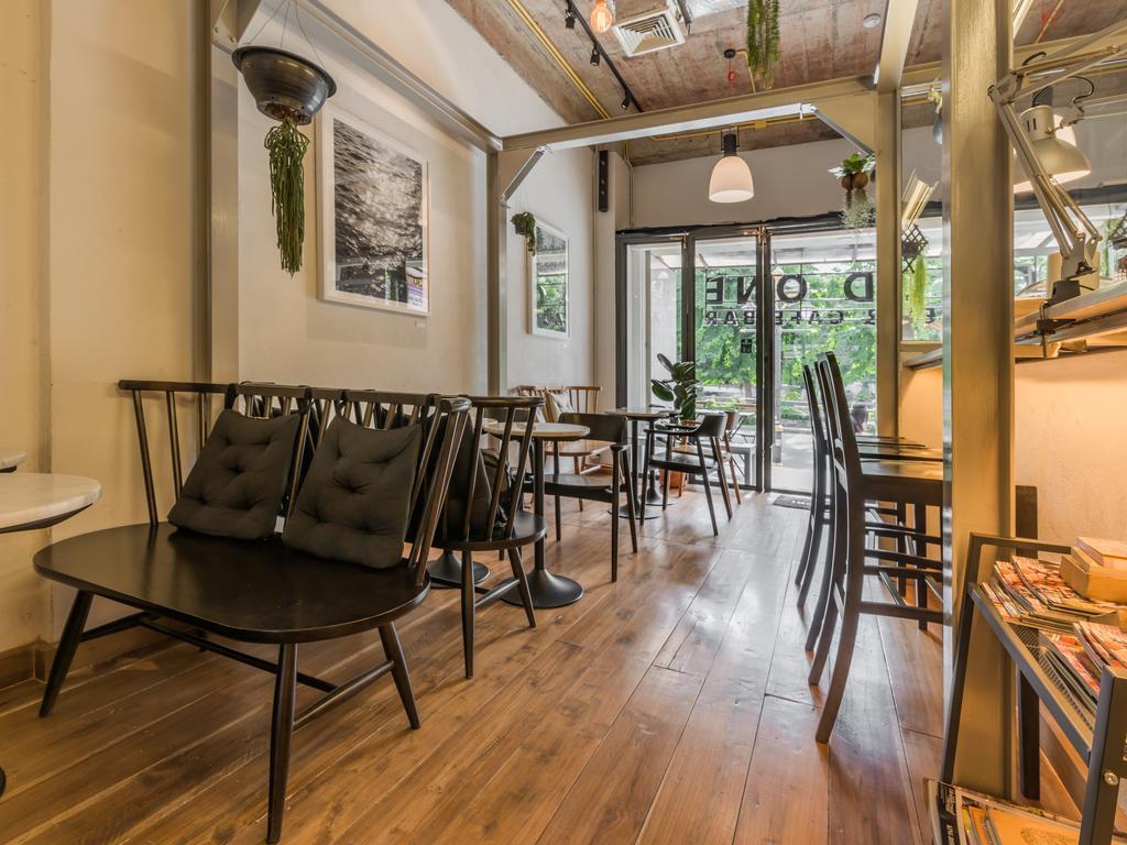 Good One Poshtel & Cafe Bar Banguecoque Exterior foto